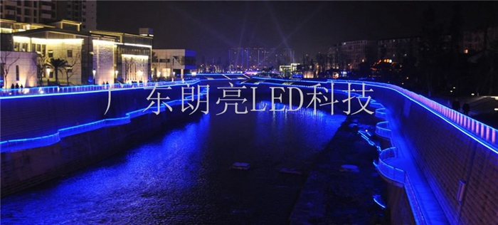 LED線條燈.jpg